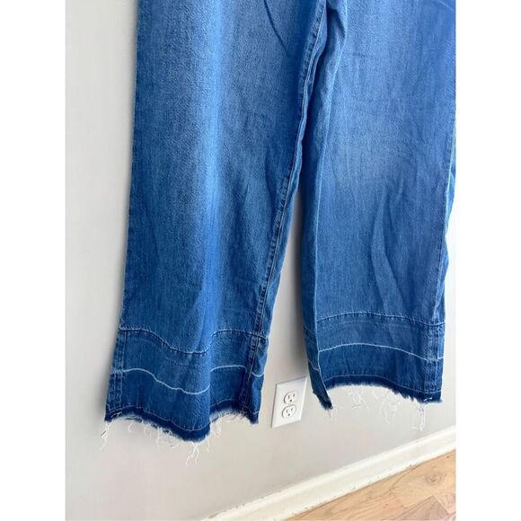 Anthropologie's Pilcro Castaway High-Rise Jeans, Size 31 T Wide Leg Raw Hem - Picture 6 of 15